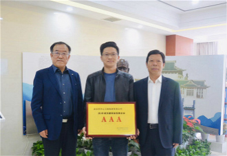 1573206705978048.jpg 1573206705978048.jpg