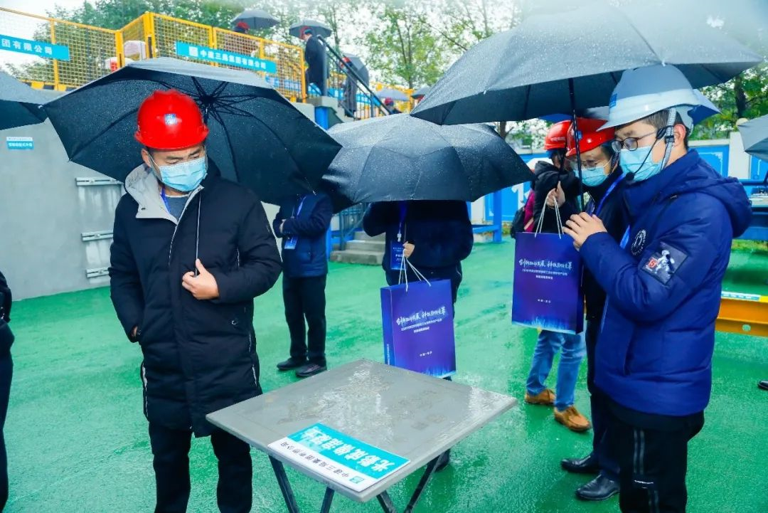 1606355349874491.png 1606355349874491.png