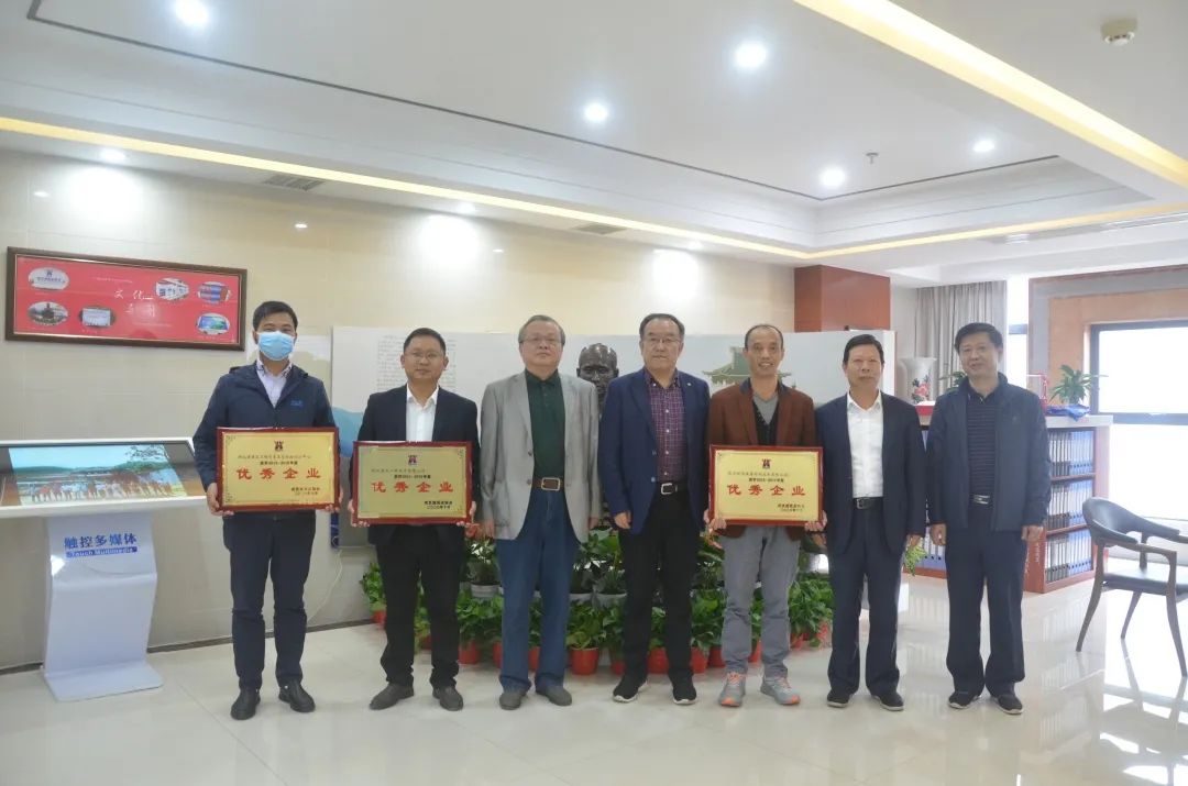 1607414900125988.jpg 2.jpg