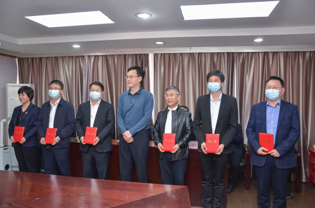 1650525749549042.jpg 1650525749549042.jpg