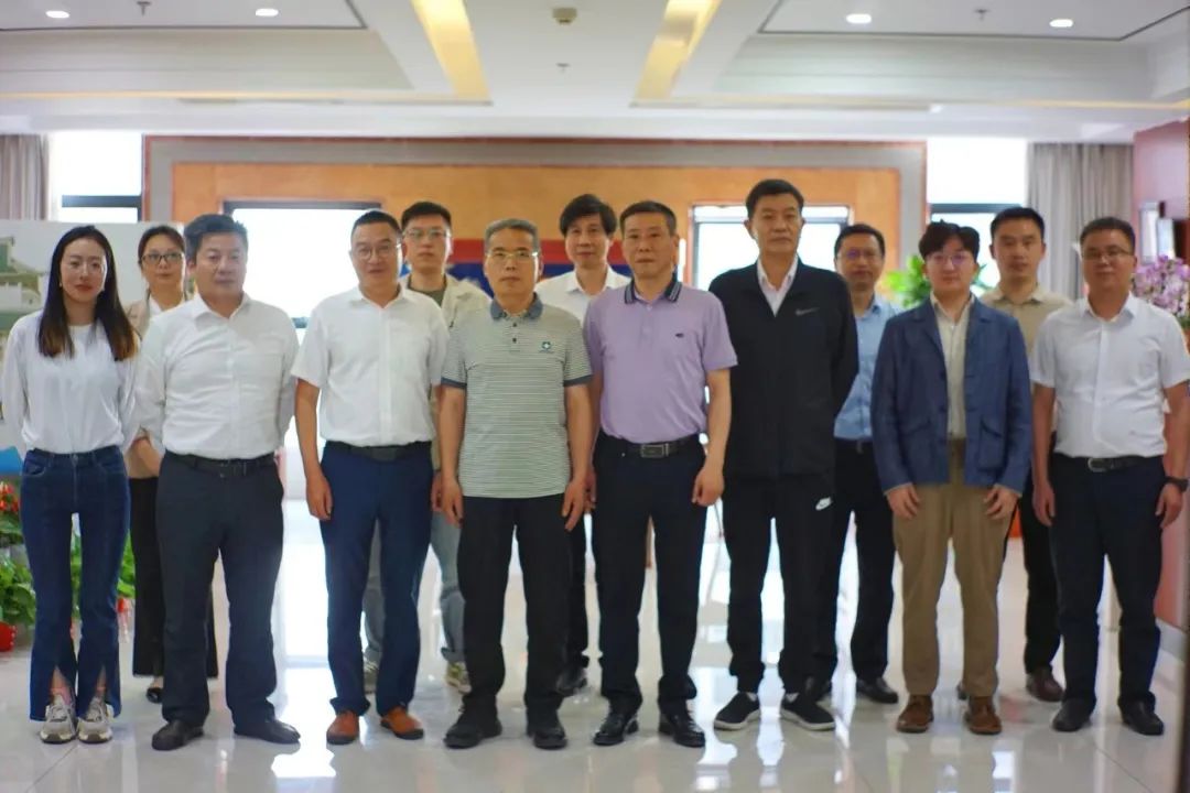 1685411807980780.jpg 1685411807980780.jpg