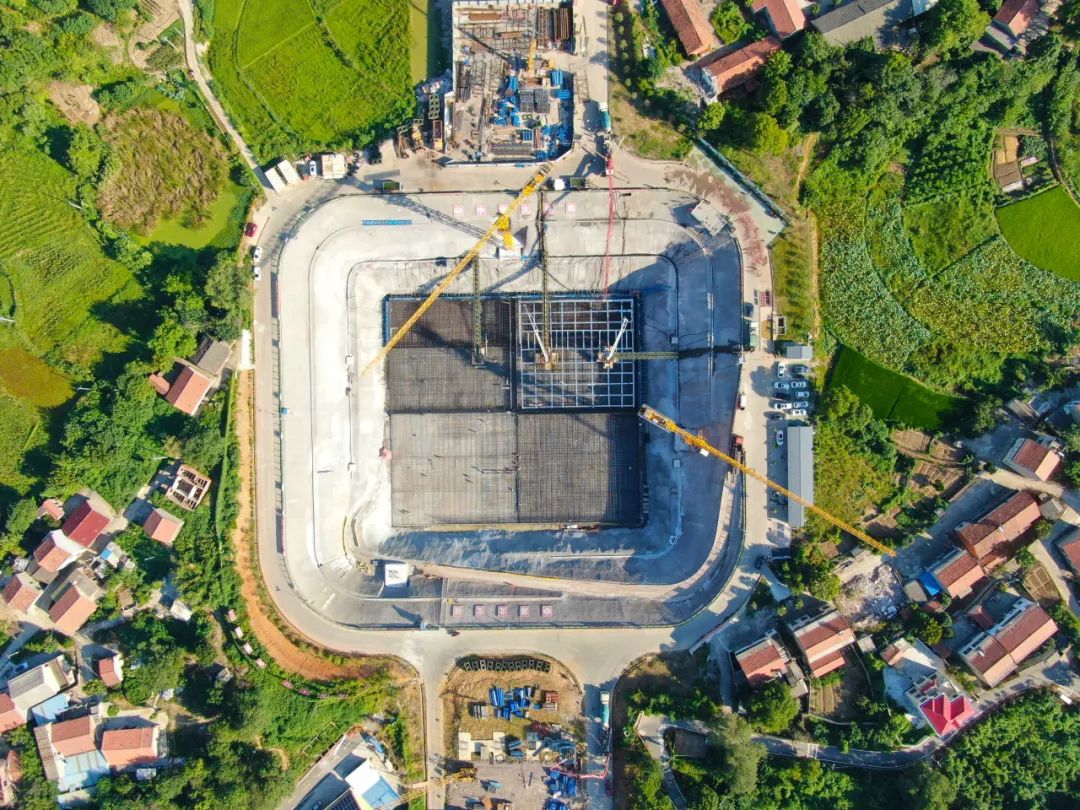 1693789538594225.jpg 640.jpg