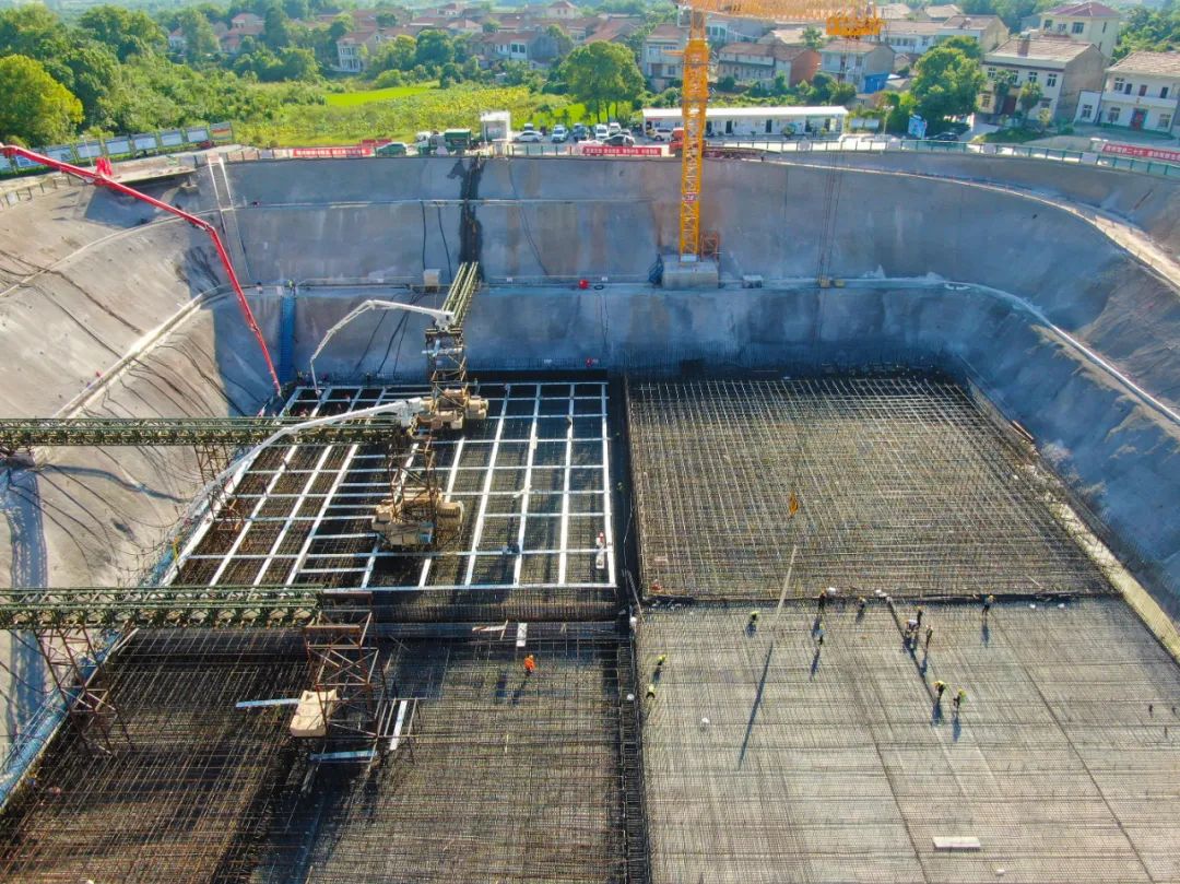 1693789570706969.jpg 640 (2).jpg