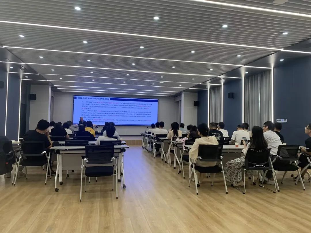 1695093865470595.jpg 3.jpg