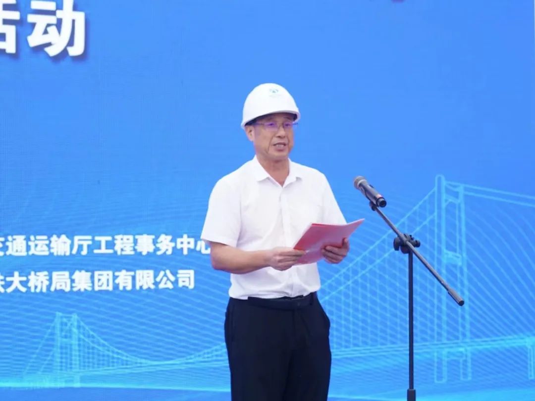 1695256957396365.jpg 640 (3).jpg