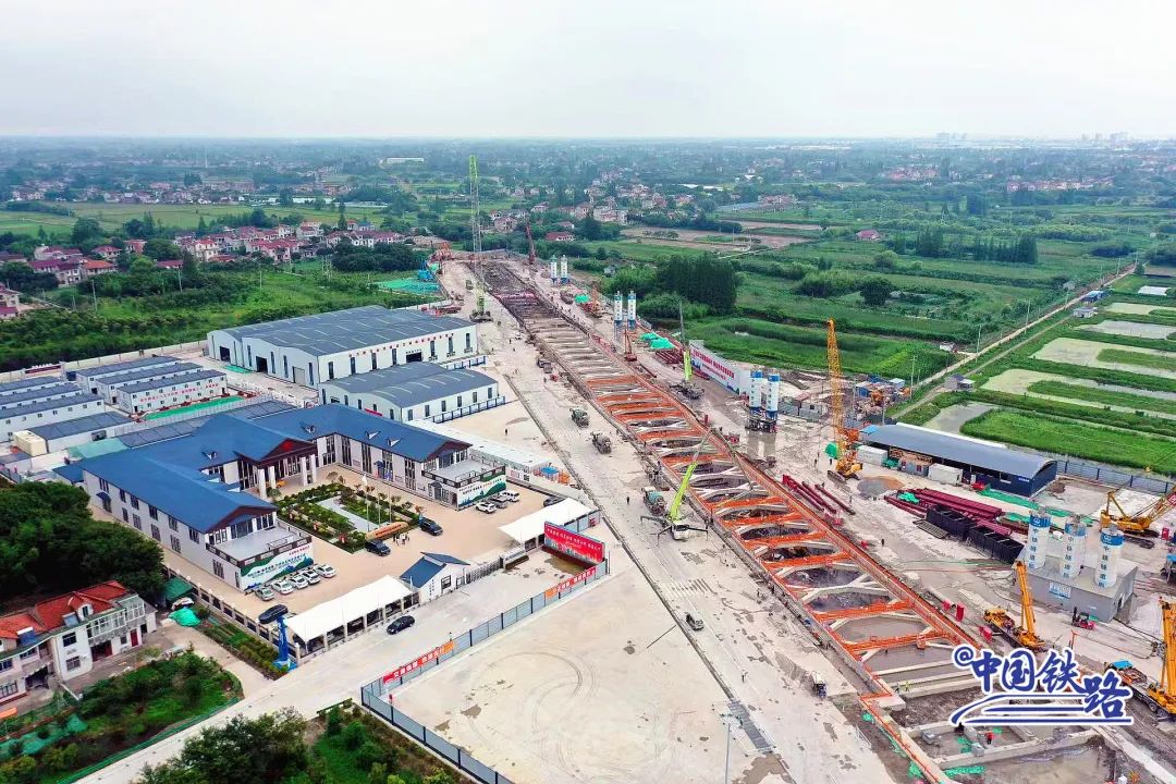 1702602720121866.jpg 640 (2).jpg