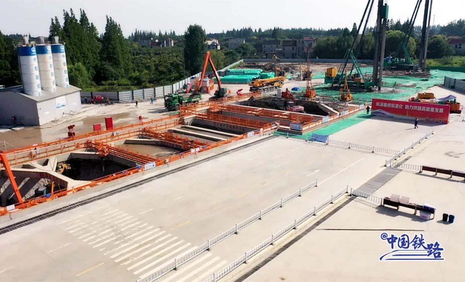 1702602730548310.jpg 640 (3).jpg