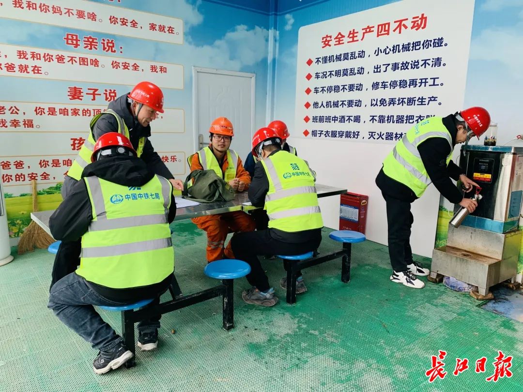 1702869831963094.jpg 640 (1).jpg