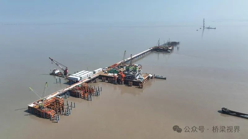 1709601076778617.jpg 640 (3).jpg