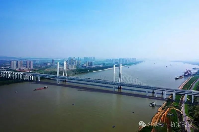 1709601133197903.jpg 640 (8).jpg