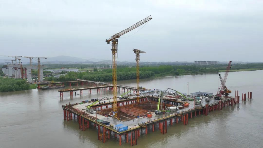 1714352324389954.jpg 1714352324389954.jpg