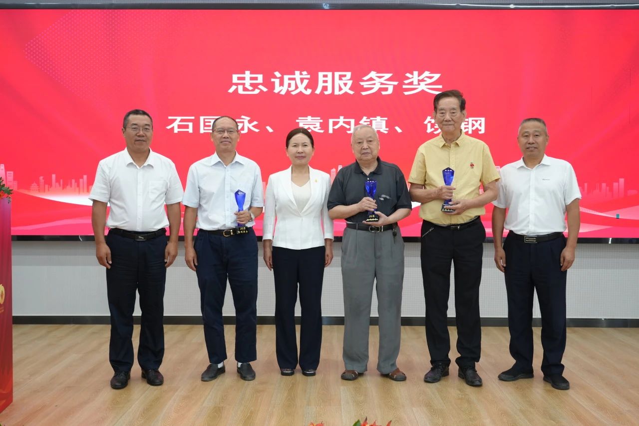 1729127567729689.jpg 1729127567729689.jpg